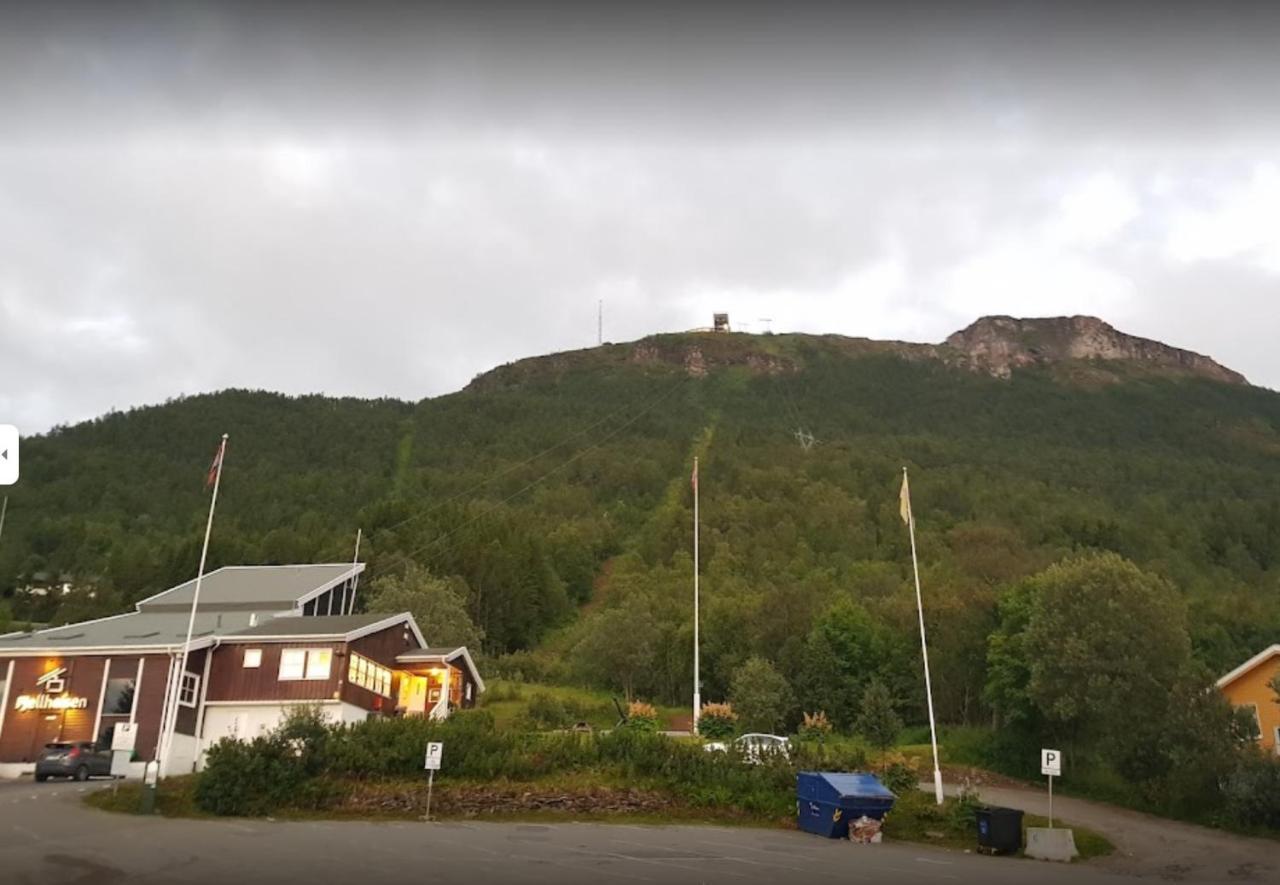 Fresh Studio With Parking Appartement Tromsdalen Buitenkant foto